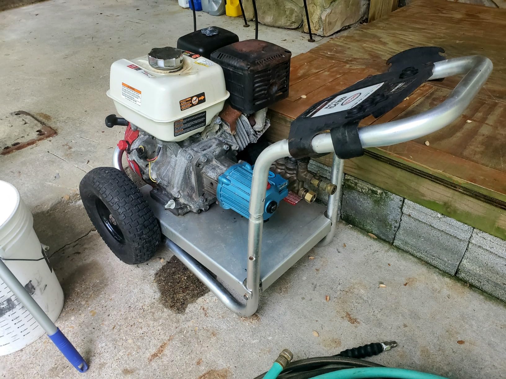 Simpson Aluminum Series 4200 PSI Gas Pressure Washer, 2.5 GPM, Honda GX390 | Gas Power Washer For Professionals. CAT Triplex Pump, 50' Hose, Aluminum Frame, 5 Nozzles. 49-State Compliant. ALH4240 customer photo 1
