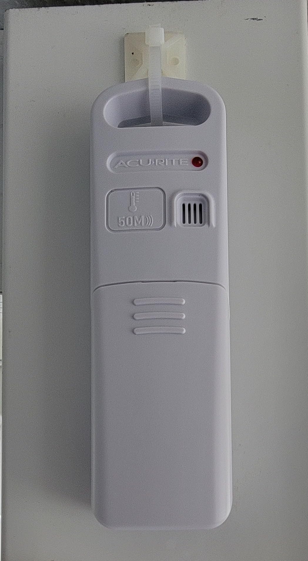 AcuRite Digital Thermometer with Indoor, Outdoor Temperature and Daily High and Lows (00424CA), White customer photo 2