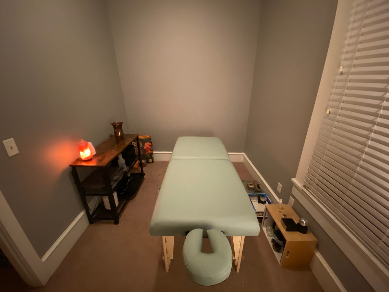 Oakworks ONE Portable Massage Table, Package, Professional Massage Bed W/Quicklock Platform, Aerocel Face Rest, Spa Level Comfort, Adjustable 24