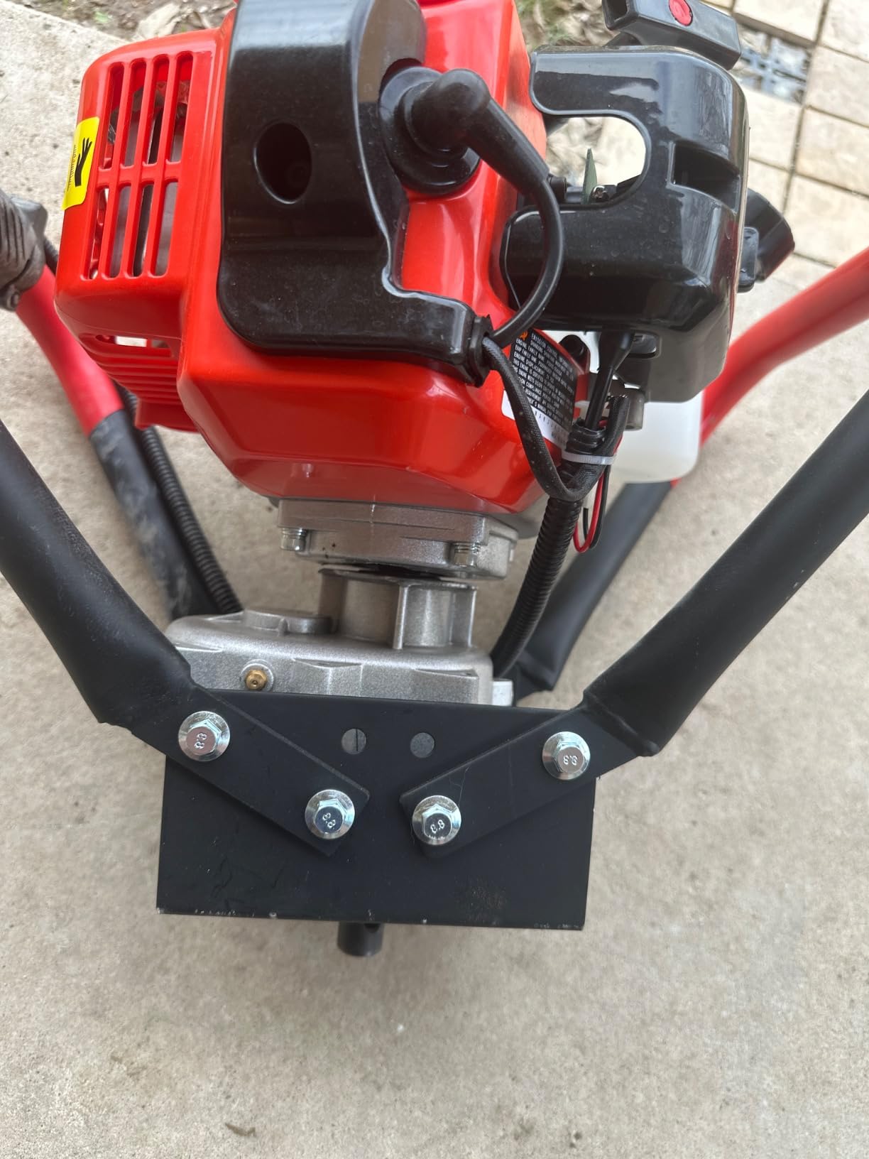 XtremepowerUS 2.3HP Post Hole Digger V-Type Gasoline 2-Stroke 55cc Auger Earth Fence Hole Digger (Powerhead Only) customer photo 2