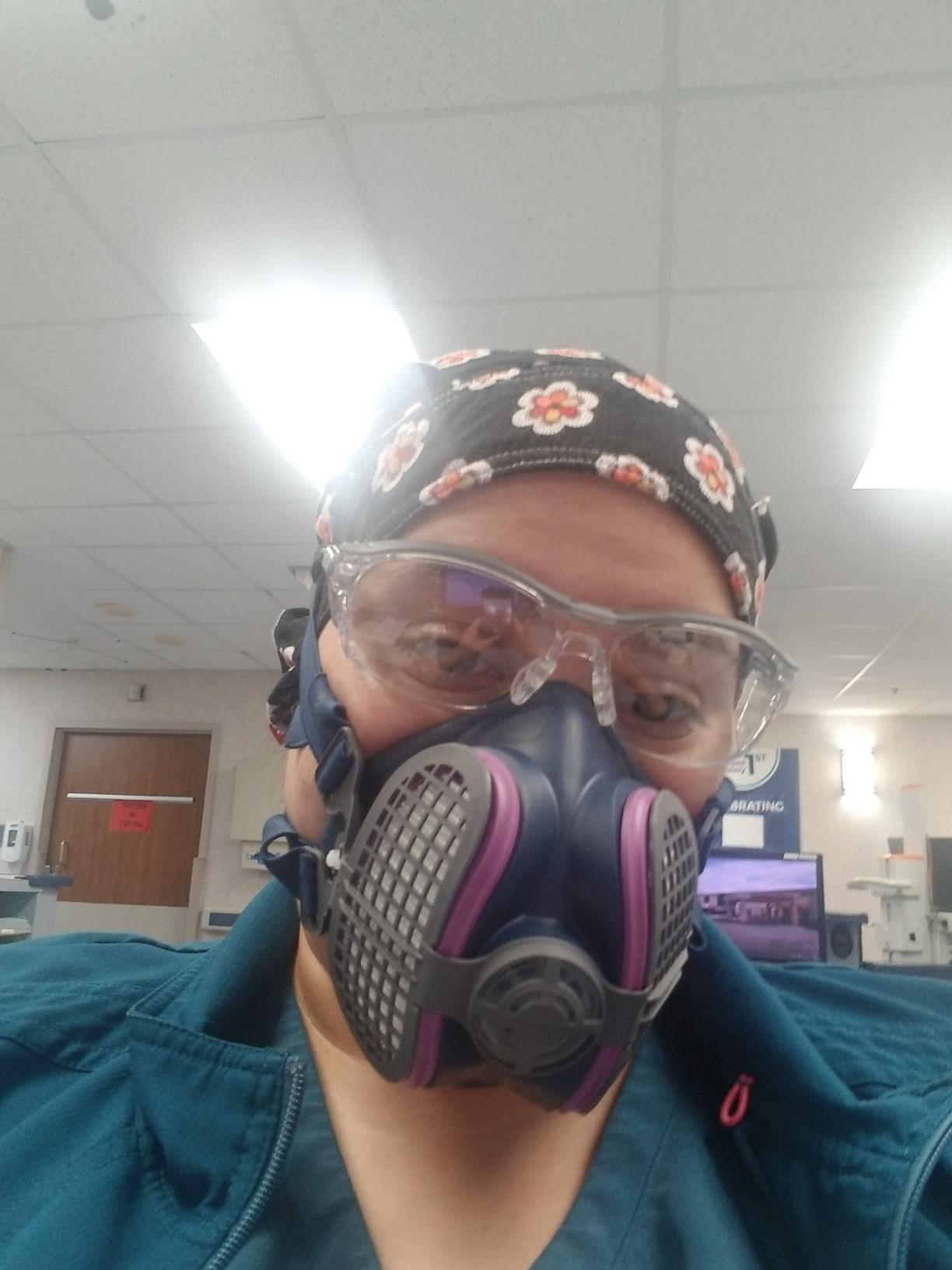 GVS SPR457 Elipse P100 Dust Half Mask Respirator with replaceable and reusable filters included, blue, m/l size customer photo 2