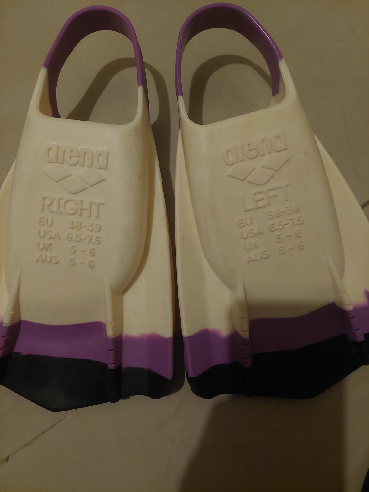 Arena Unisex Adult Powerfin Pro Swim Training Fins Men and Women Silicone Short Blade Flippers Left-Right Custom Design customer photo 1