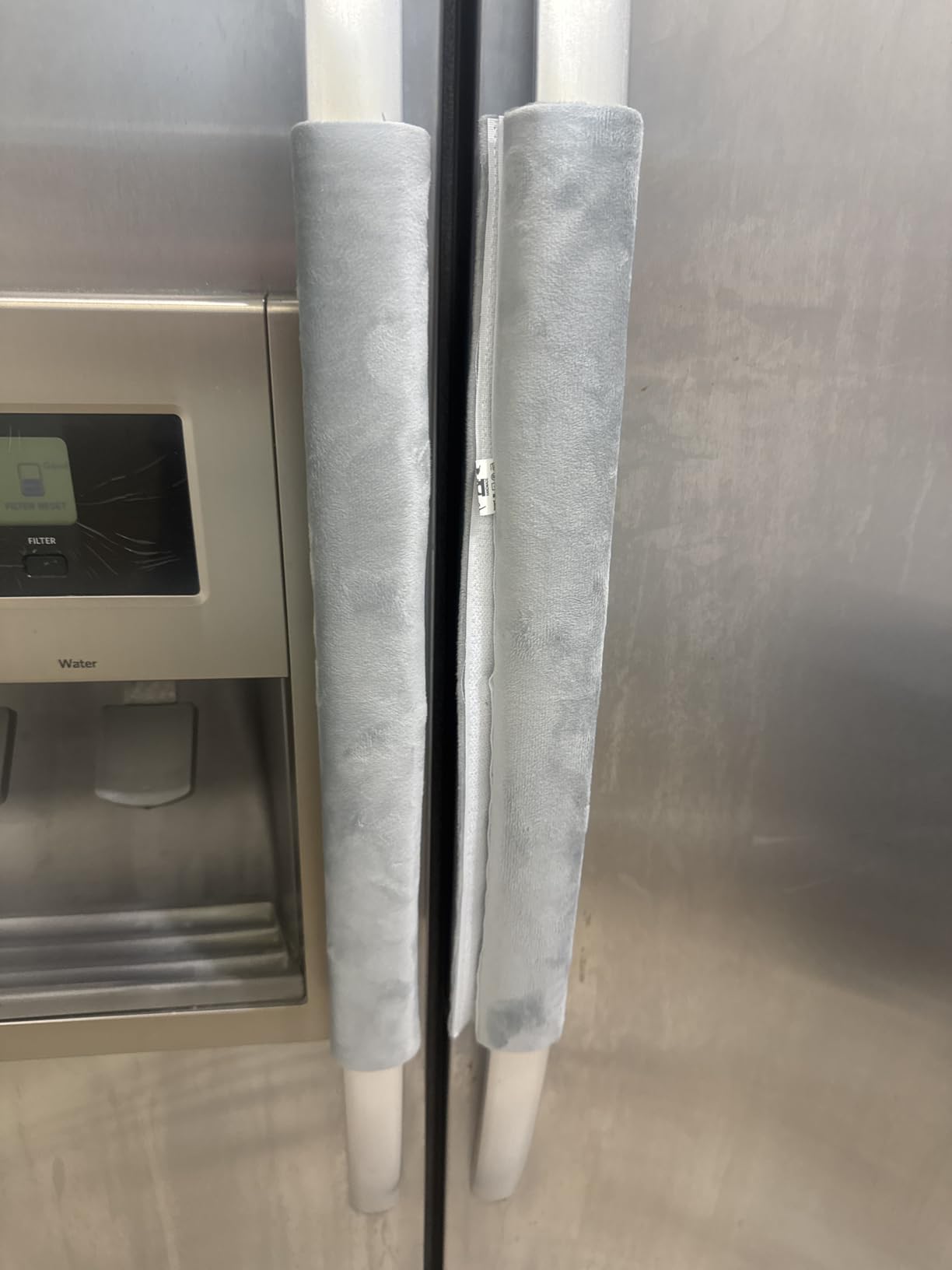 OUGAR8 Refrigerator Door Handle Covers, Keep Your Kitchen Appliance Clean from Smudges, Fingertips, Drips, & Food Stains, Perfect for Dishwashers (Gray) customer photo 1