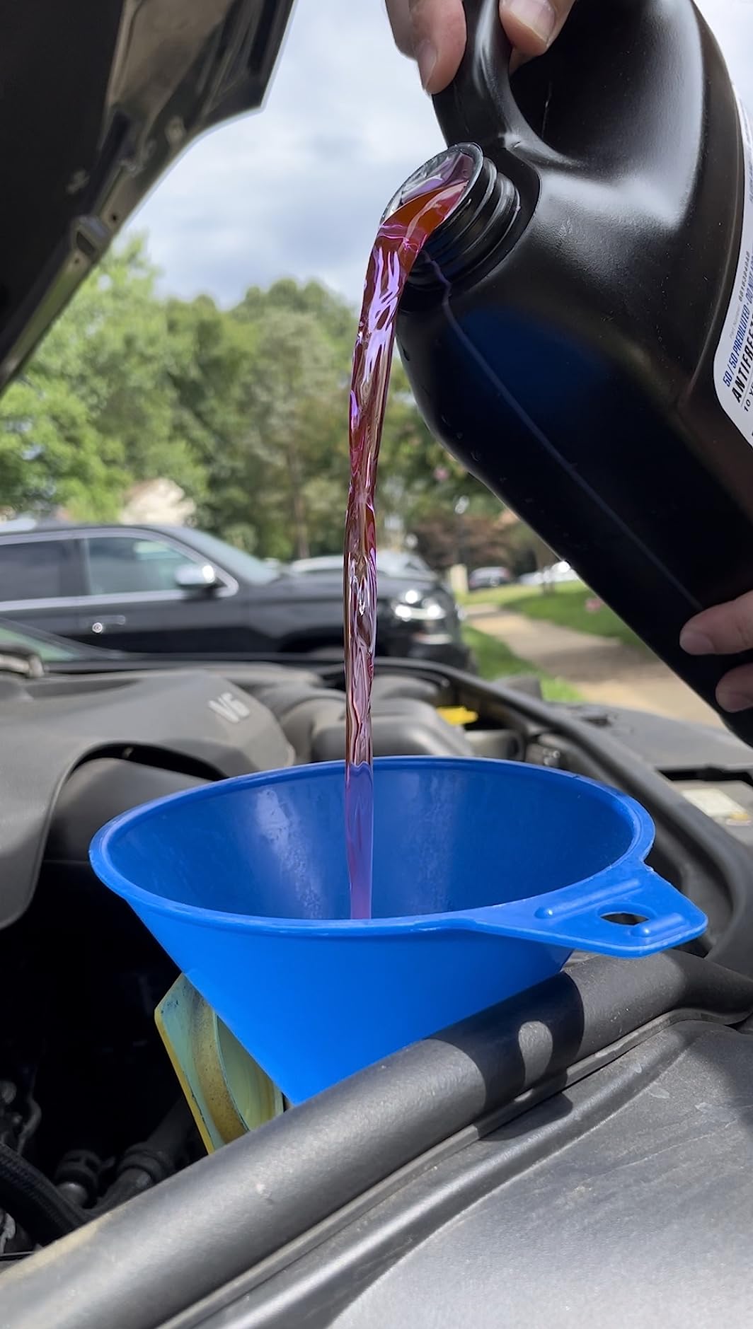 Mopar 68163849AB 10 Year/150,000 Mile Coolant 50/50 Premixed - Embittered, 1 Gallon customer photo 1