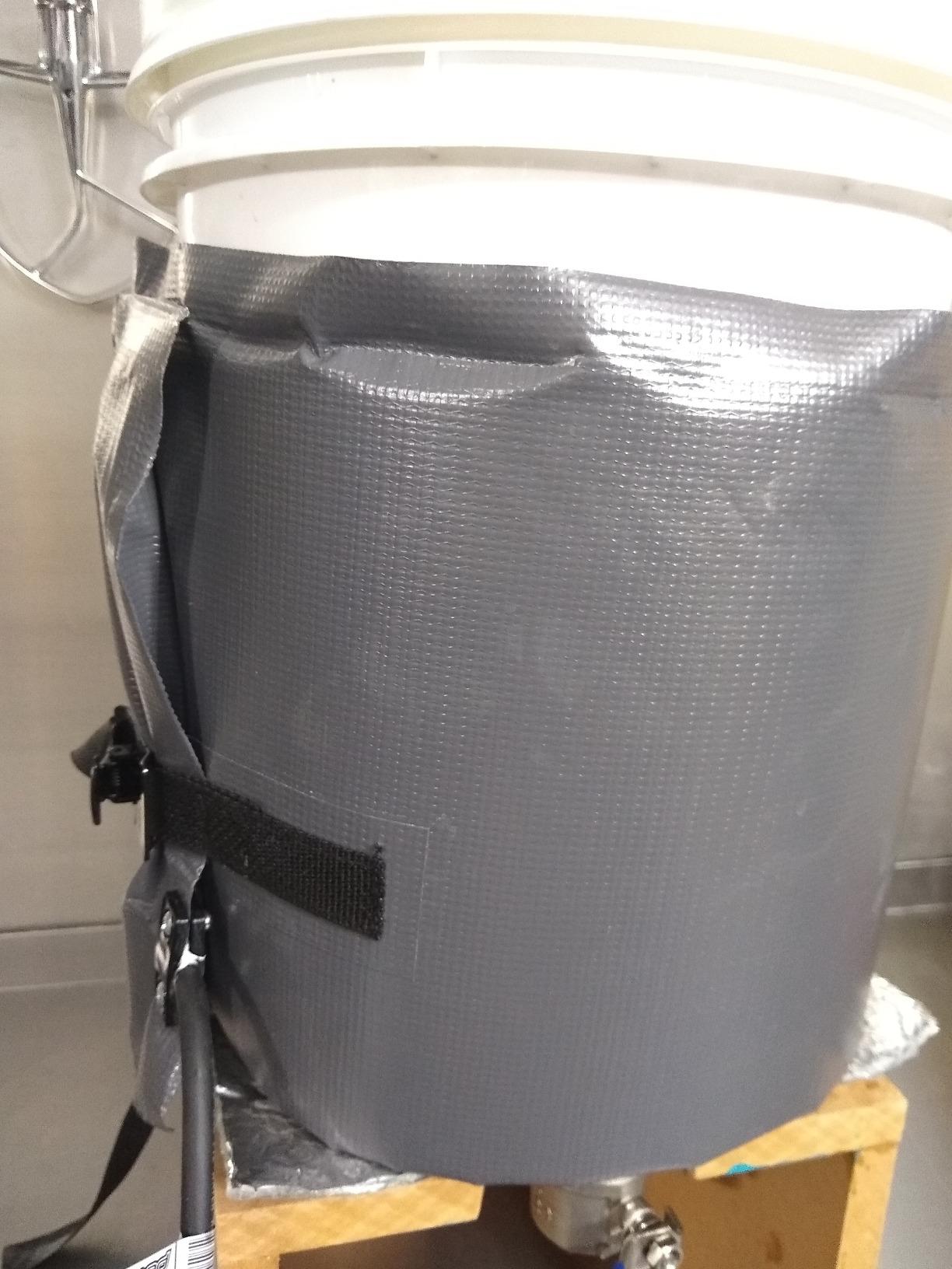 Powerblanket BB05 Bee Blanket 5 gal Pail Heater, Honey/Bucket, 120W, 120V, Charcoal Gray customer photo 2