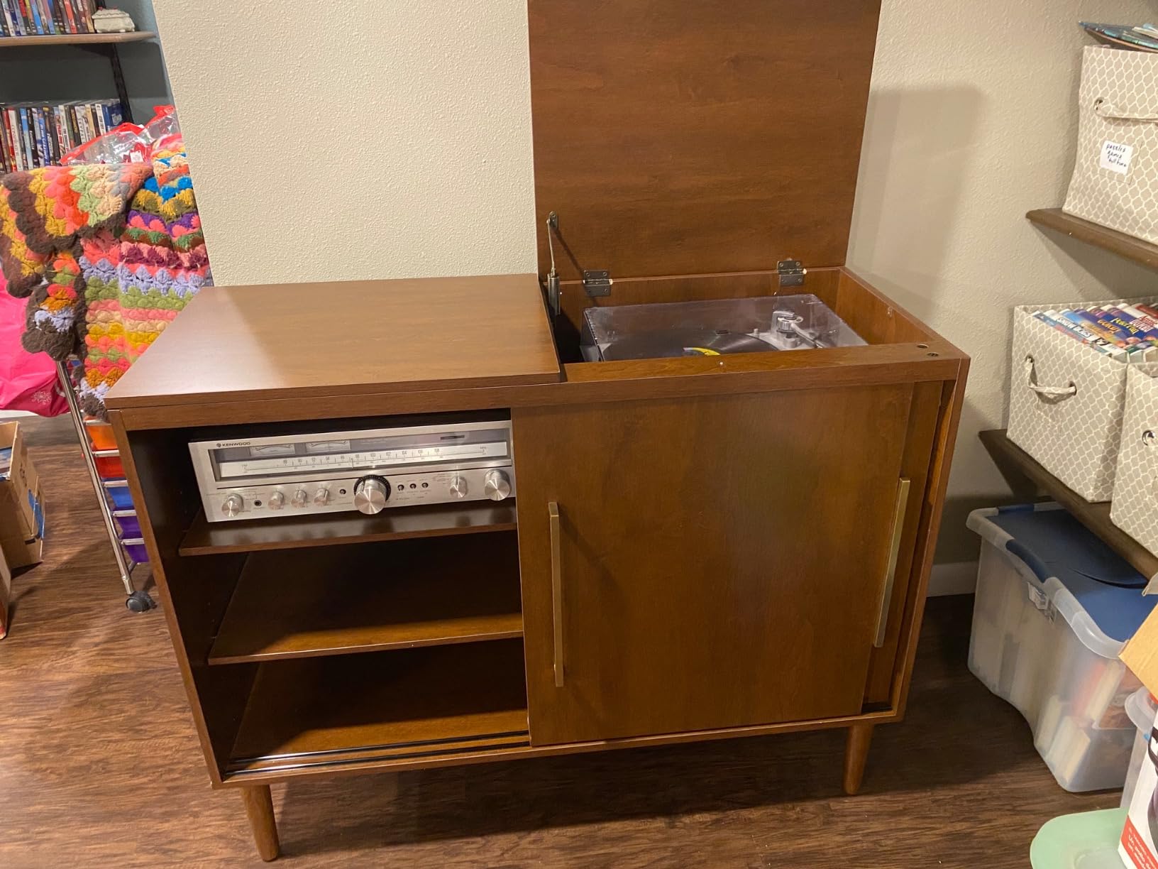 Crosley Furniture Everett Media Console and Record Player Stand with Storage for Vinyl Records, Mahogany customer photo 2