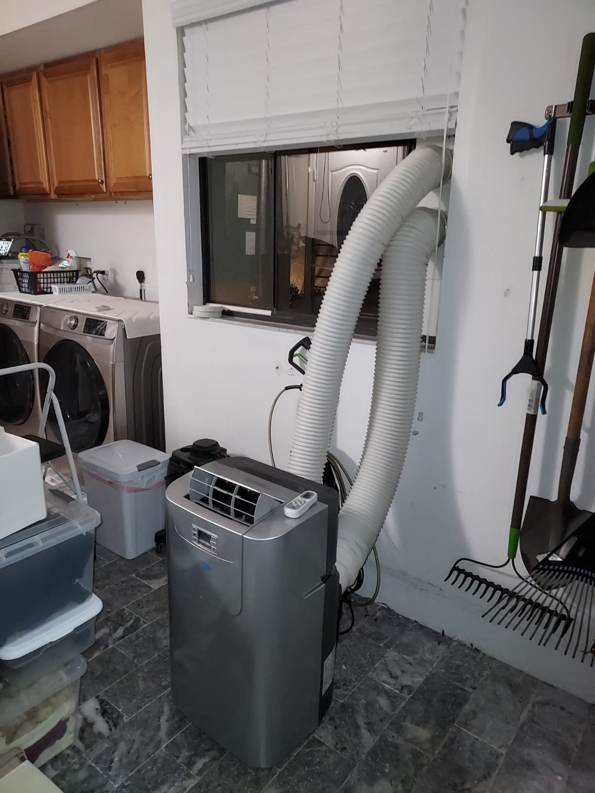 Whynter Portable Air Conditioner 12,000 BTU Dual Hose 400 Sq Ft ARC-122DS | Built In Dehumidifier with Auto Drain, Cool, Dehumidify and Fan Modes, Cools and Dehumidifies Rooms with Easy Setup customer photo 2