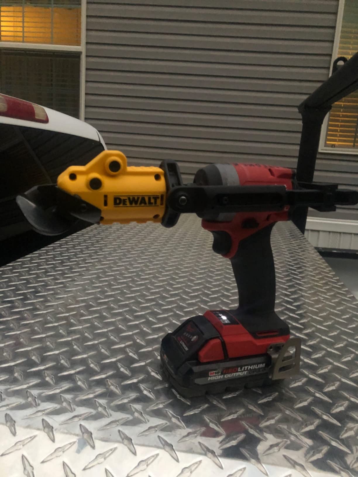 DEWALT Metal Shear/Cutter Drill Attachment, Impact Ready, 360 Degree Pivoting Head, Cuts 18GA Material (DWASHRIR) customer photo 1