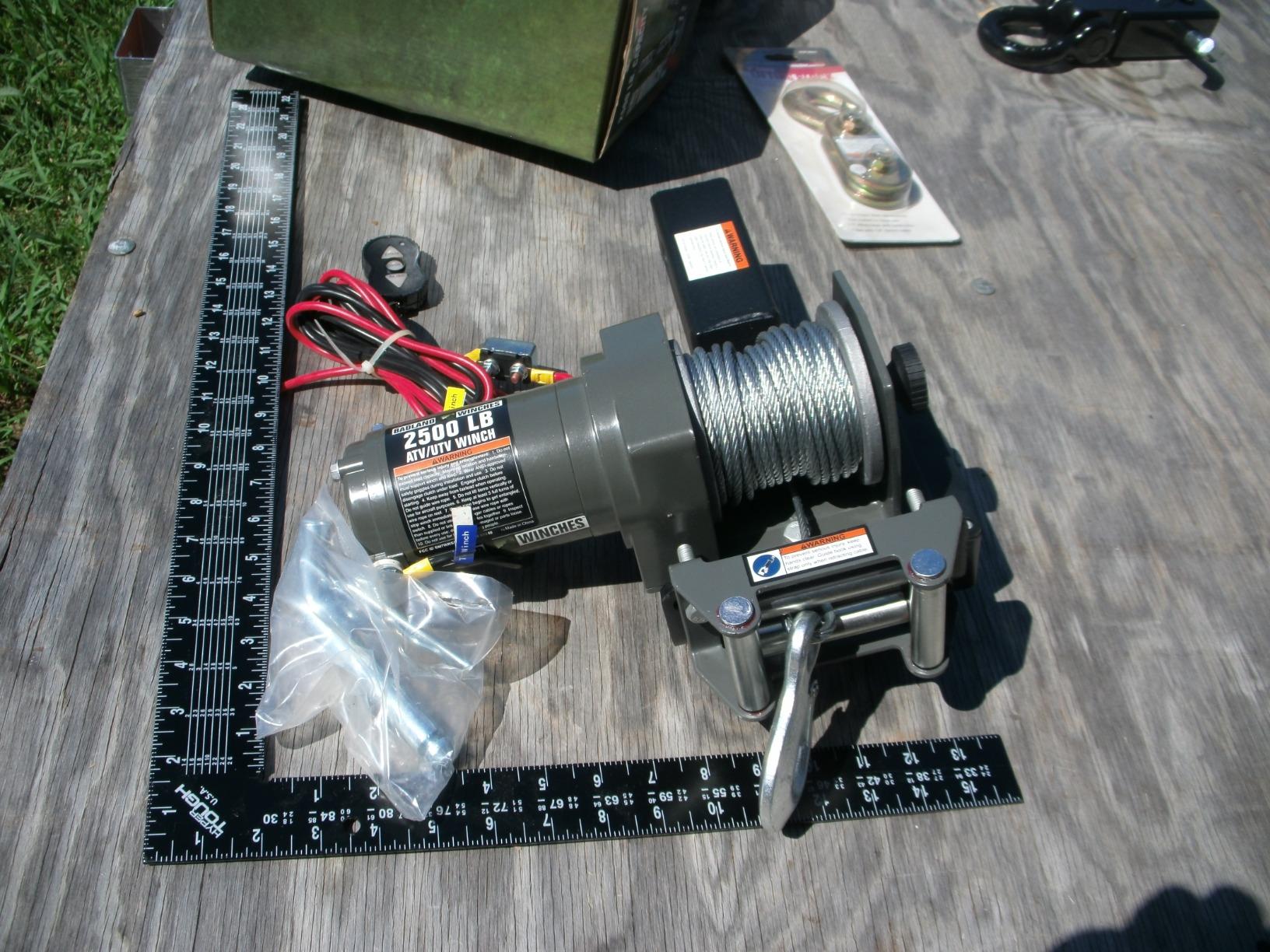 Universal Hitch Winch Mount for ATV or Truck with 2
