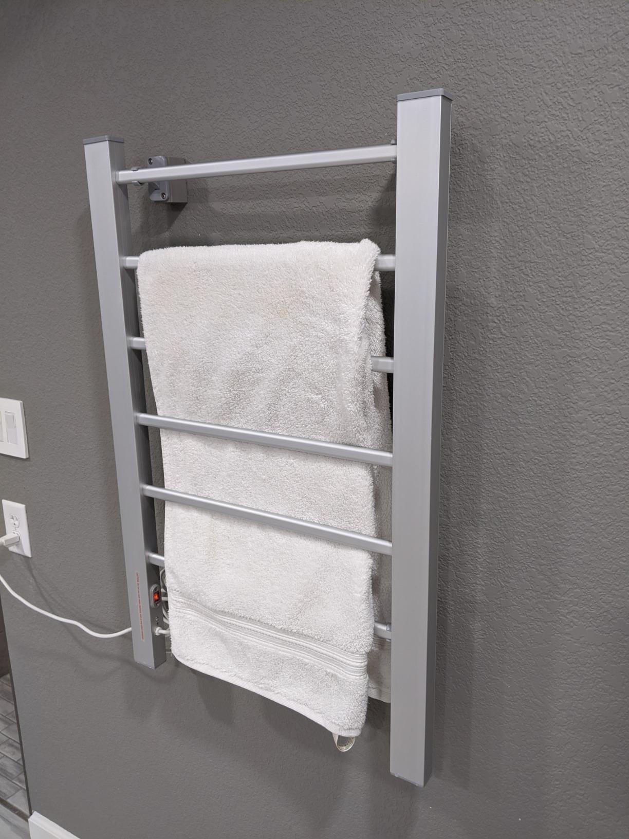 Pursonic TW300 Towel Warmer Rack for Bathroom - 6-Bar Electric Heated Towel Rack, Wall Mounted or Freestanding Setup, Plug-In Towel Dryer, Minimal Assembly Chrome-Plated customer photo 1