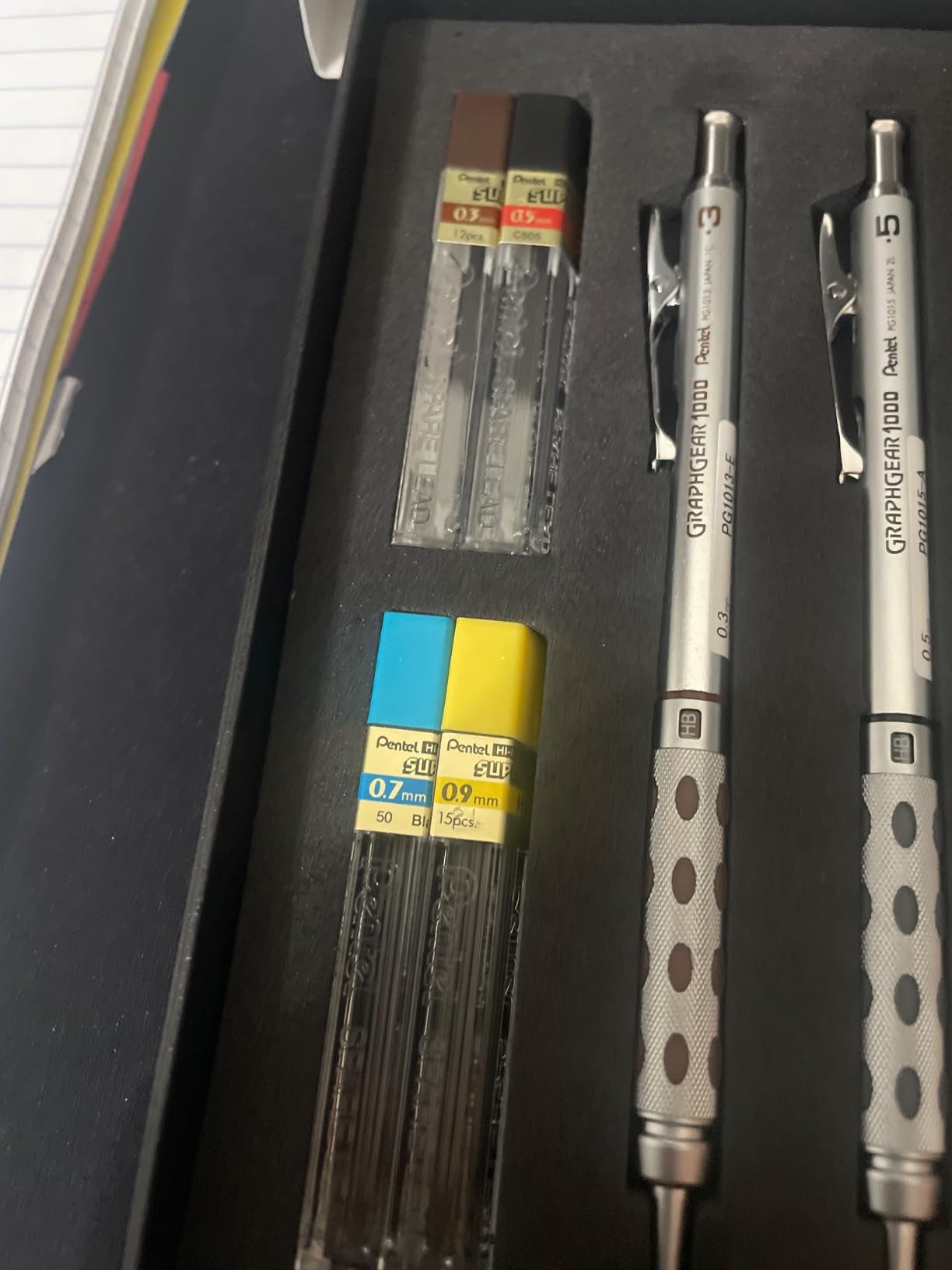 Pentel Arts GraphGear 1000 Mechanical Pencil Premium Gift Set with Refill Leads & Erasers (PG1000BXSET) customer photo 2