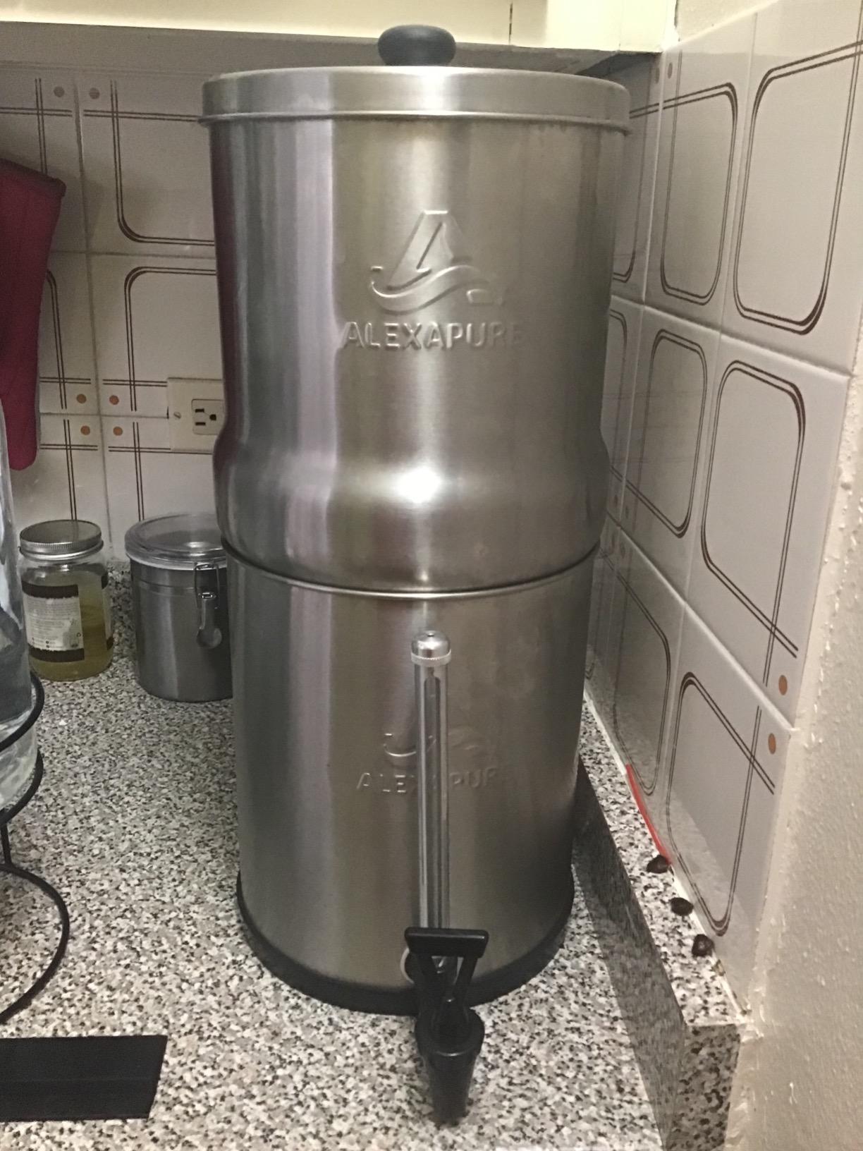 Alexapure Pro Stainless Steel Water Filtration System - 200 Gallon Capacity customer photo 1