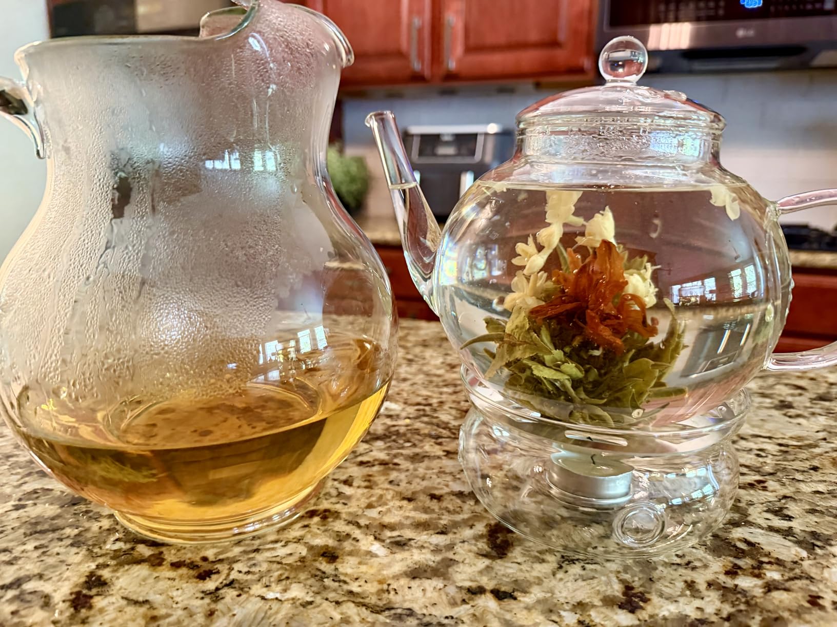 Teabloom Complete Glass Tea Set - Teapot (40 oz), Loose Tea Infuser, 4 Insulated Teacups, Tea Warmer with Candlelight, and 12 Flowering Teas - Elegant Blooming Tea Gift Set customer photo 2