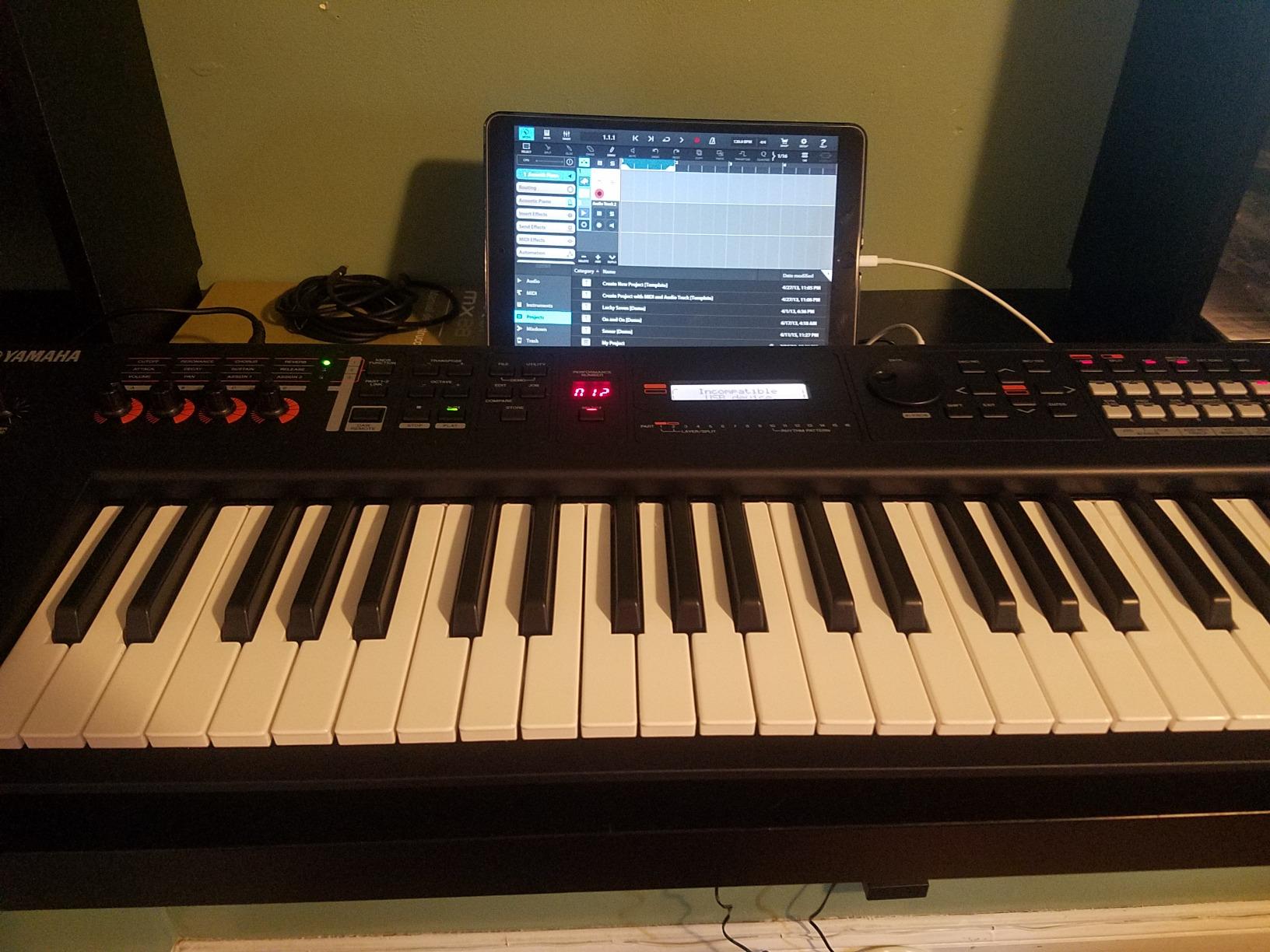 Yamaha MX49BK Music Production Synthesizer, Black customer photo 1