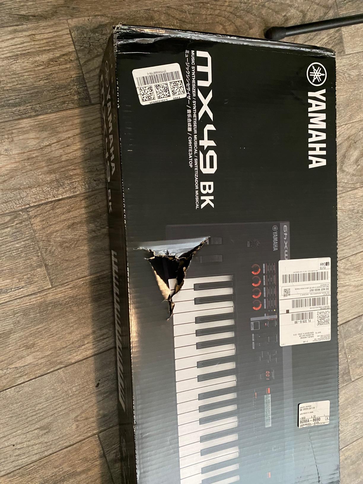 Yamaha MX49BK Music Production Synthesizer, Black customer photo 2