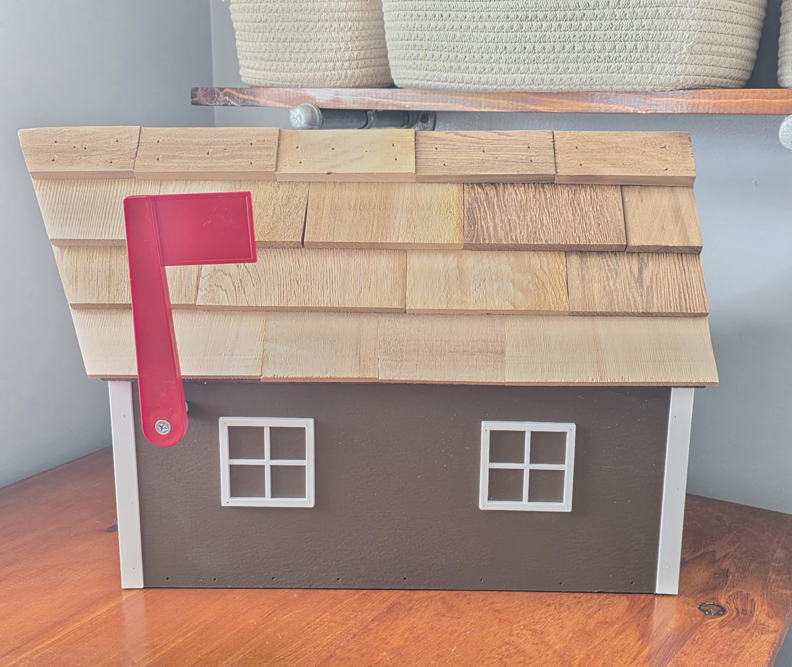 Amish-Made Deluxe Post Mount Wooden Mailbox with Cedar Shingles (Chestnut with White Trim) customer photo 1