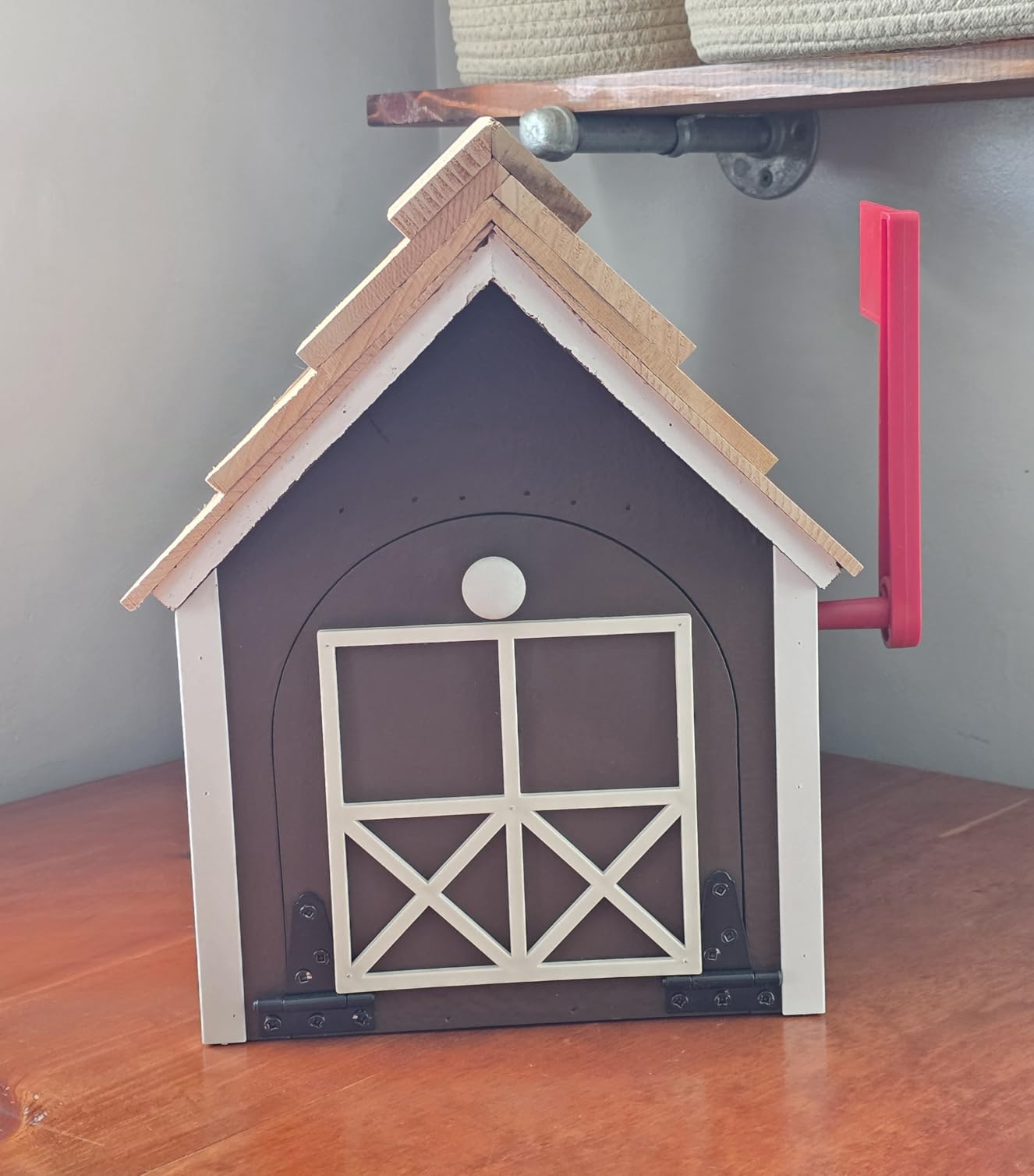 Amish-Made Deluxe Post Mount Wooden Mailbox with Cedar Shingles (Chestnut with White Trim) customer photo 2
