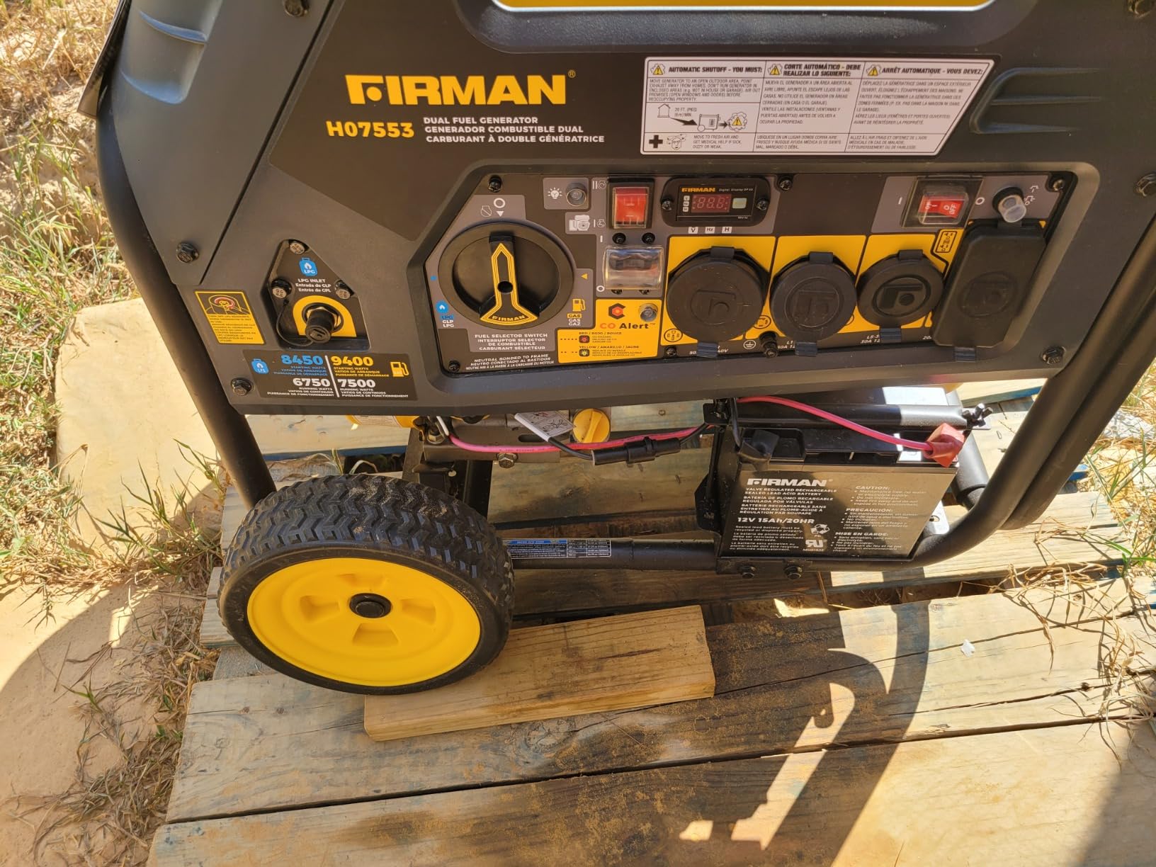 FIRMAN H08051 Dual Fuel Portable Generator, 120V/240 VAC Electric Start | 10000W Running / 8000W Propane, Home Jobsite RV Backup Power customer photo 2