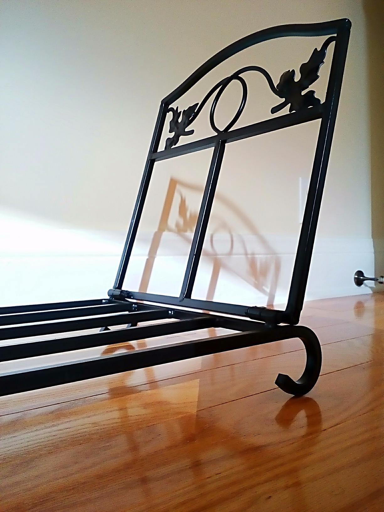 AMAGABELI GARDEN & HOME Fireplace Log Holders Firewood Rack Holder Indoor Heavy Duty Foldable Wrought Iron with Leaves Design and Raised Arched Feet Wood Rack for fire wood Black customer photo 1