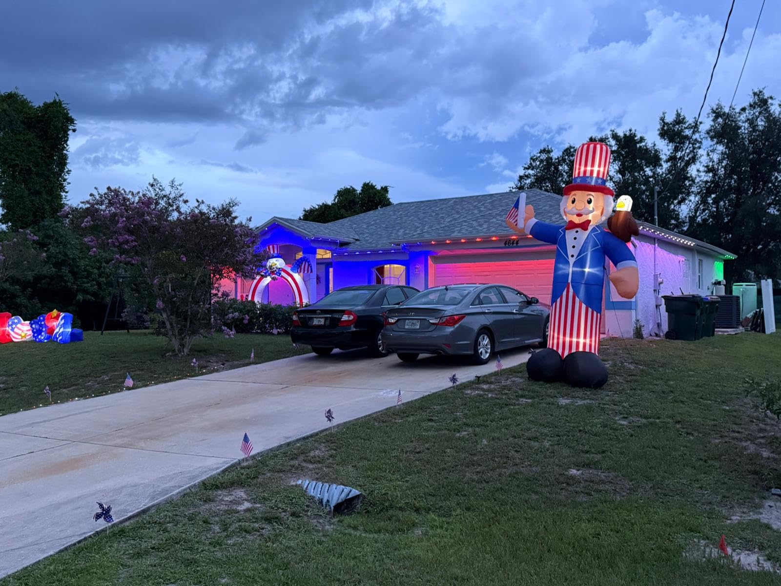 SEASONBLOW 12FT Independence Day Inflatable Uncle Sam with Bald Eagle Decorations Patriotic 4th of July LED Light Up Blow up Flag for Home Yard Lawn Garden Memorial Day 250th Anniversary Decor customer photo 2