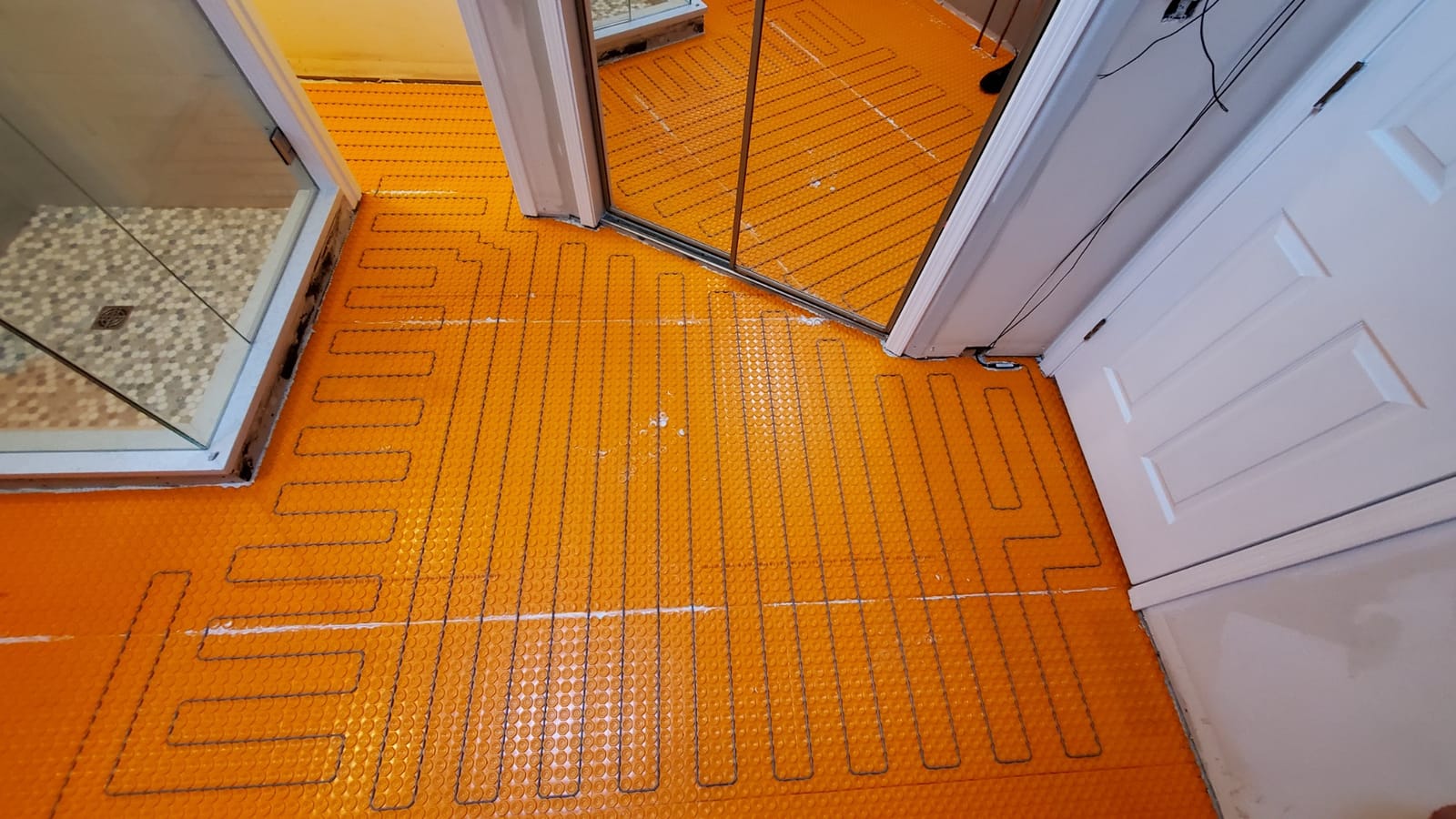 Ditra-Heat-E-HK Electric Floor Heating Cable Kit, 120V, 169.8 Ft. | Ideal for Interior Tile Floors with Temperature Sensors, Minimal EMF, Twisted Pair Cables - DHEHK12051 customer photo 1