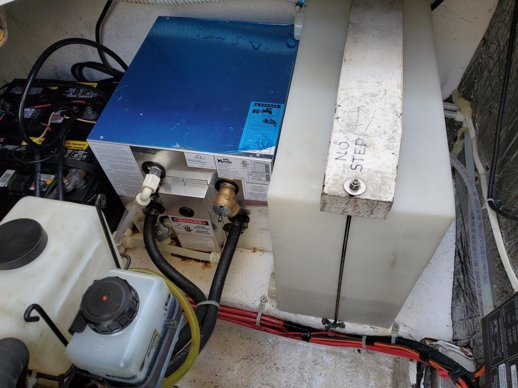Kuuma Marine Water Heater, 120V, Side Mount Front Exchange, Gray, 6 Gallon | Aluminum Tank Build, 15.6 x 13.6 x 19.4 In, Compact Horizontal Design, for Boat and Galley Installs customer photo 2