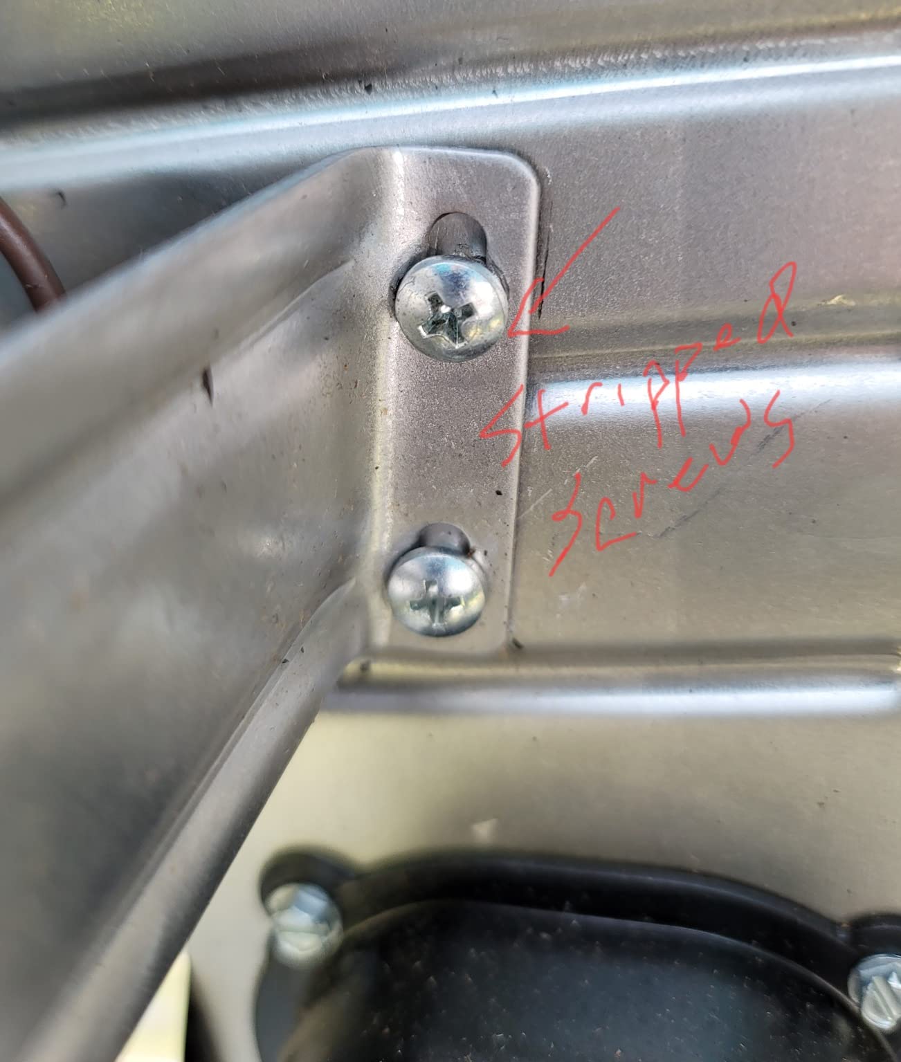 Suburban SW6DE 6-Gallon RV Water Heater, DSI & Electric (5239A) | Porcelain-lined steel tank, replaceable anode rod doubles as drain, 12,000 BTU, Incoloy element, part 5239A customer photo 2