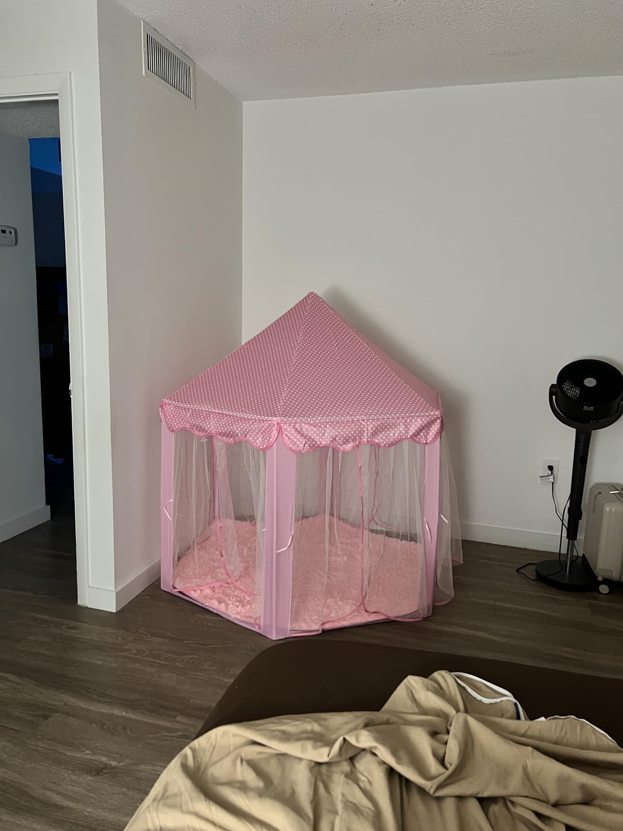 Princess Tent Girls Large Playhouse Kids Castle Play Tent with Star Lights Toy for Children Indoor and Outdoor Games, 55'' x 53'' (DxH) customer photo 2