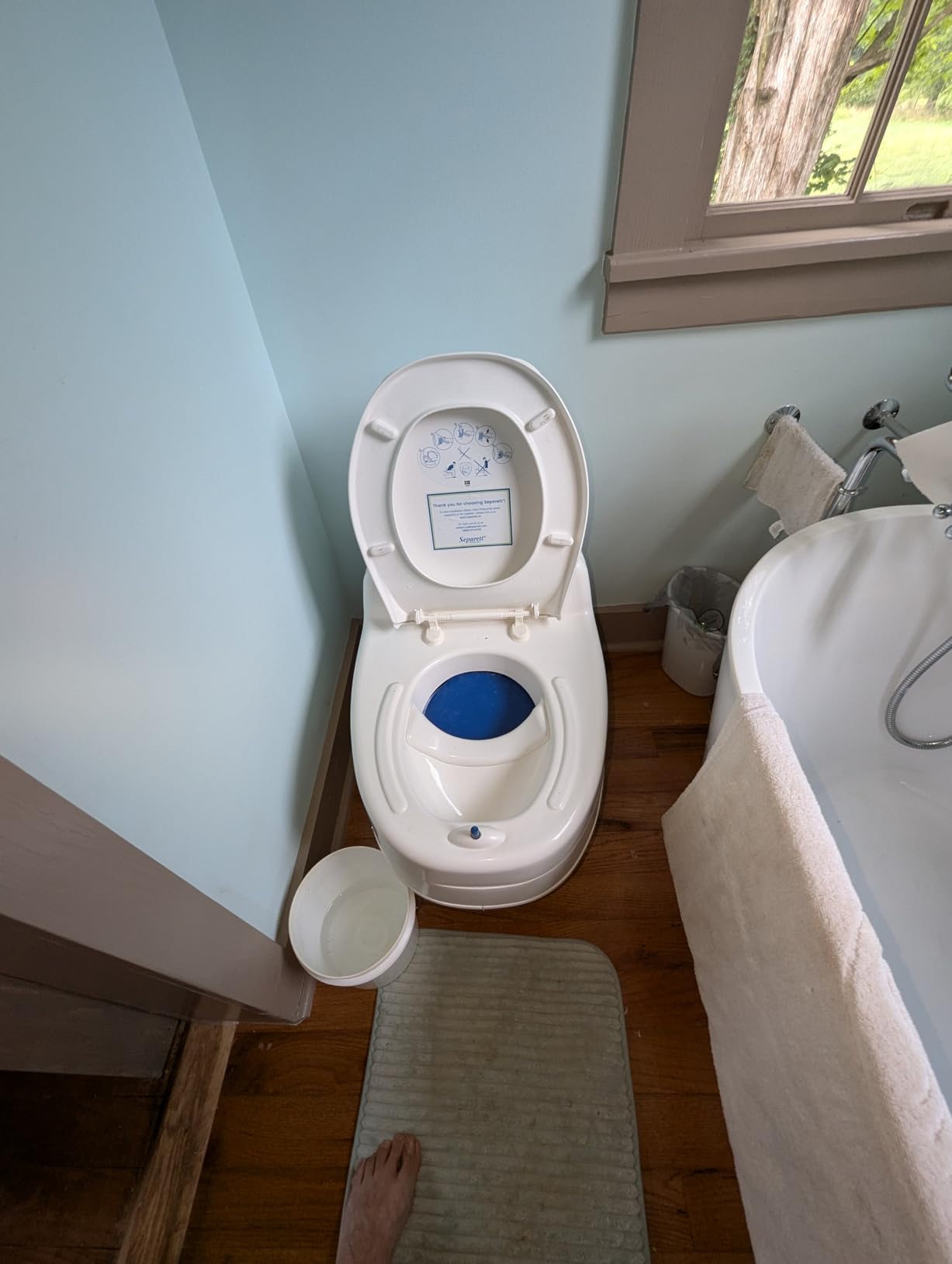 Separett Villa Urine-Separating Compost Toilet | No Additives or Mixing Needed, High-Capacity Design, For Homestead, For Schoolie, For Cottage Use customer photo 1