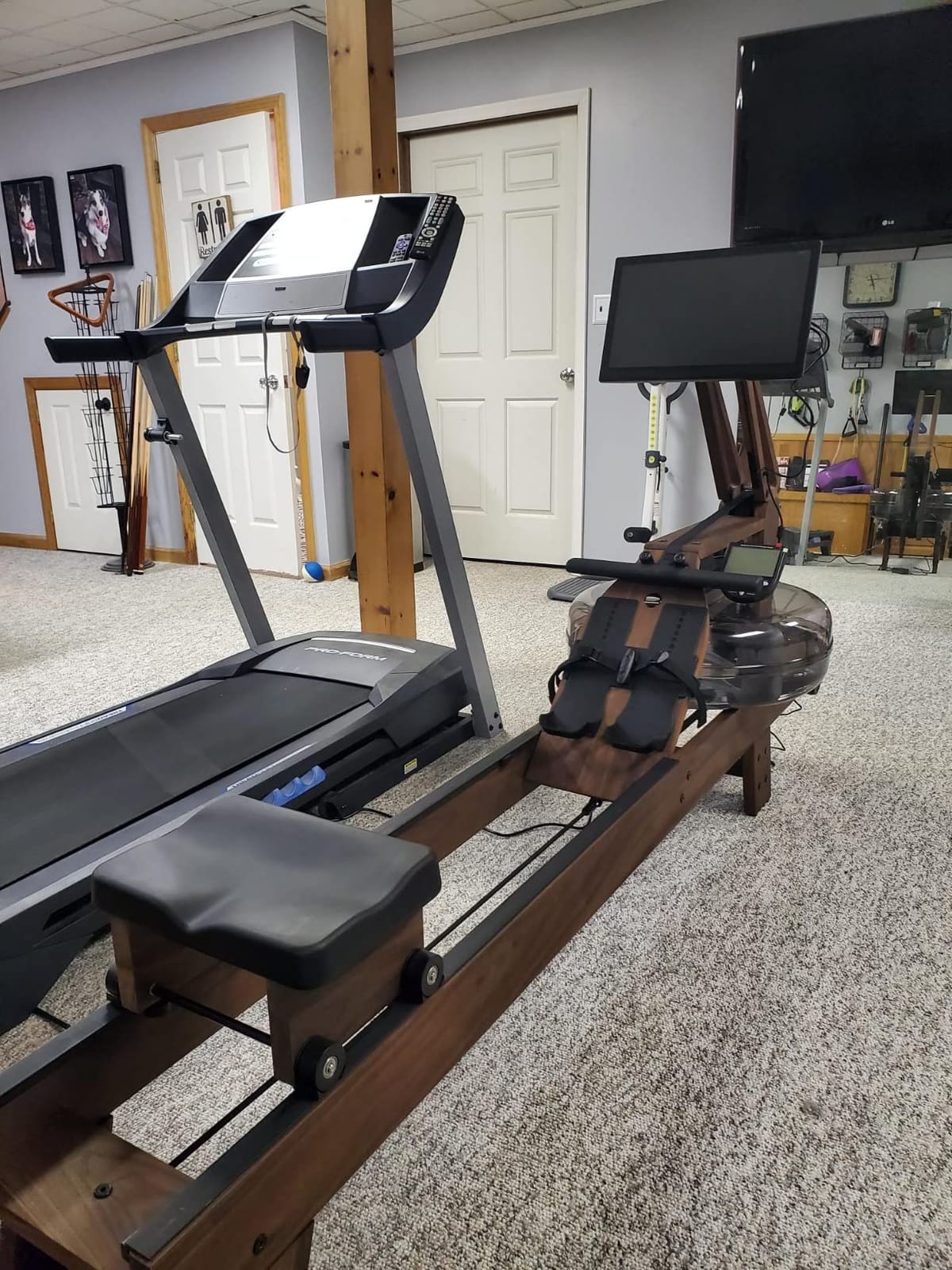 WaterRower Walnut Rowing Machine with S4 BLE Monitor | USA Made Water Rower | Original Handcrafted Erg Machine for Home Use & Gym | Best Warranty customer photo 1