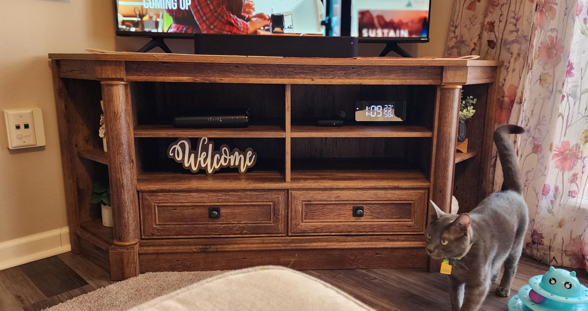 Sauder Palladia Corner TV Stand Console Entertainment Credenza, in Vintage Oak customer photo 1