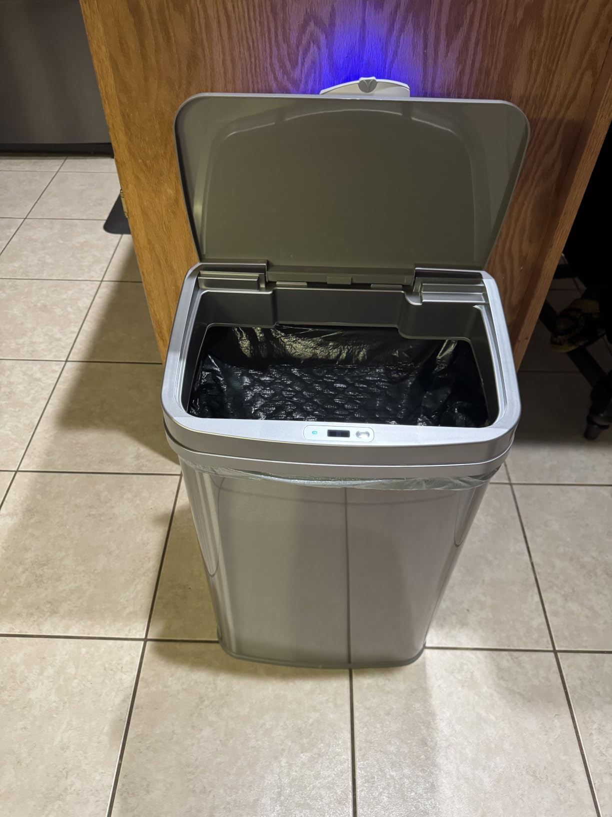Ninestars 13 Gallon Automatic Trash Can, 50L Touchless Motion Sensor Garbage Can with Odor-Sealing Lid, Rectangular Stainless Steel, Black Trim customer photo 2