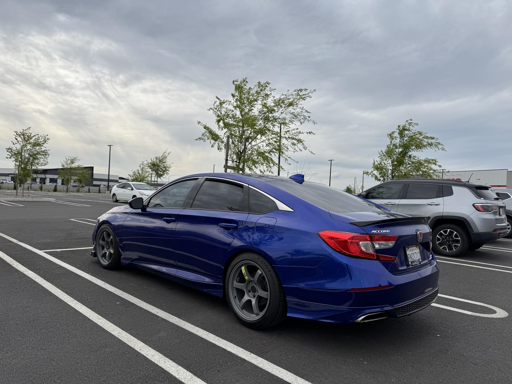 Mobil 1 Extended Performance Oil Filter, M1-110A | Synthetic Blend, High Efficiency 20,000 Mile Protection | 1 Pack customer photo 2