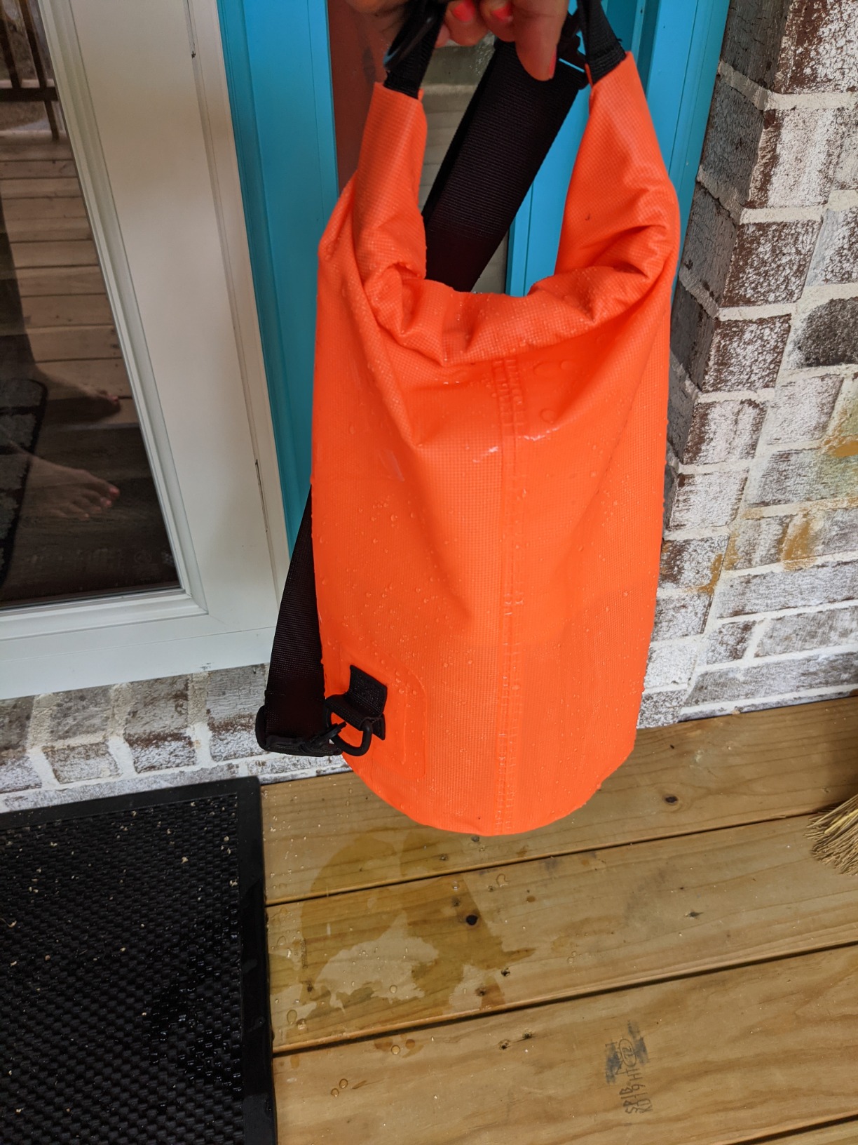 MARCHWAY Floating Waterproof Dry Bag Backpack 5L/10L/20L/30L/40L, Roll Top Sack Keeps Gear Dry for Kayaking, Rafting, Boating, Swimming, Camping, Hiking, Beach, Fishing customer photo 2