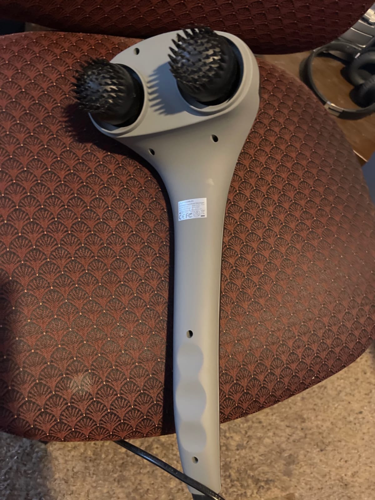 HANGSUN Handheld Neck Back Massager for Pain Relief Deep Tissue, Double Head Full Body Percussion Massage MG400 for Shoulder, Leg, Foot, Muscles customer photo 2