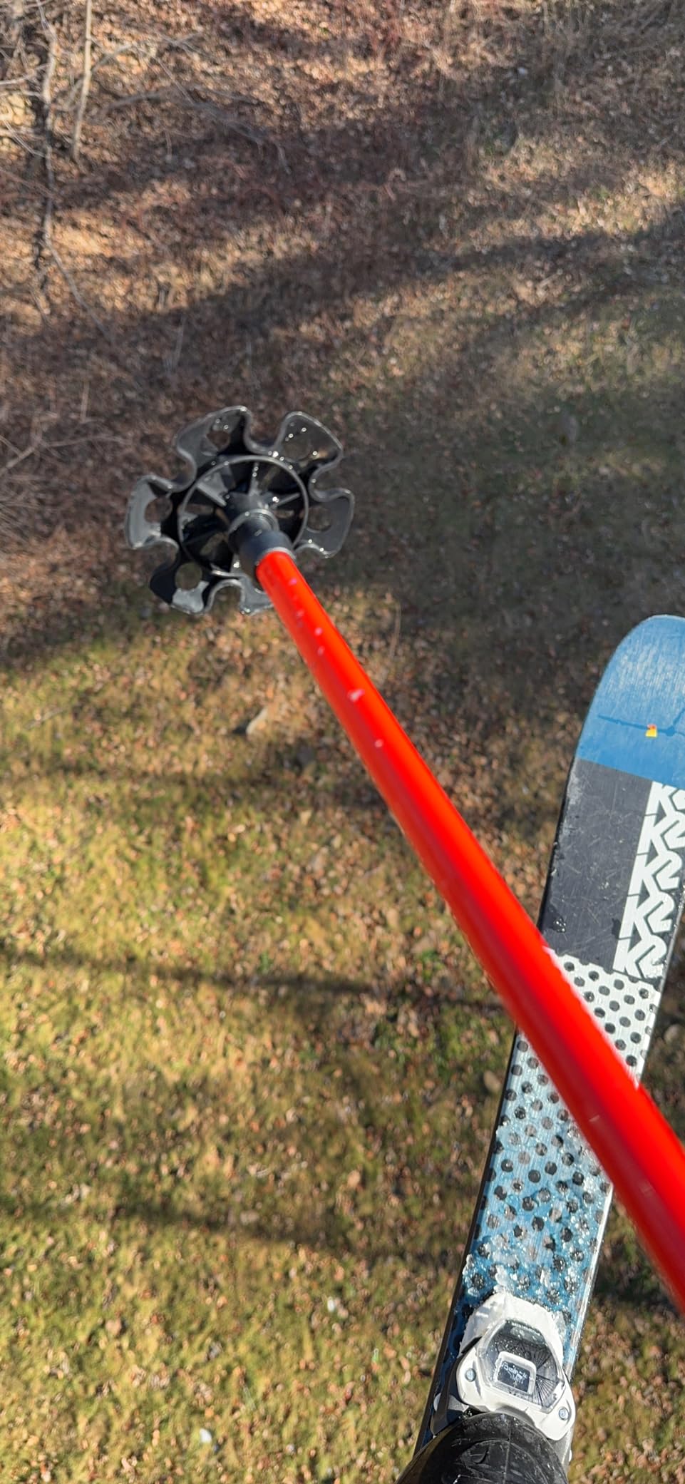 Zipline Blurr 16.0 Graphite Composite Downhill Ski Poles - Lightweight, Durable, Freeride All-Mountain, Ergonomic Grip, Ideal for All-Mountain Skiing customer photo 2