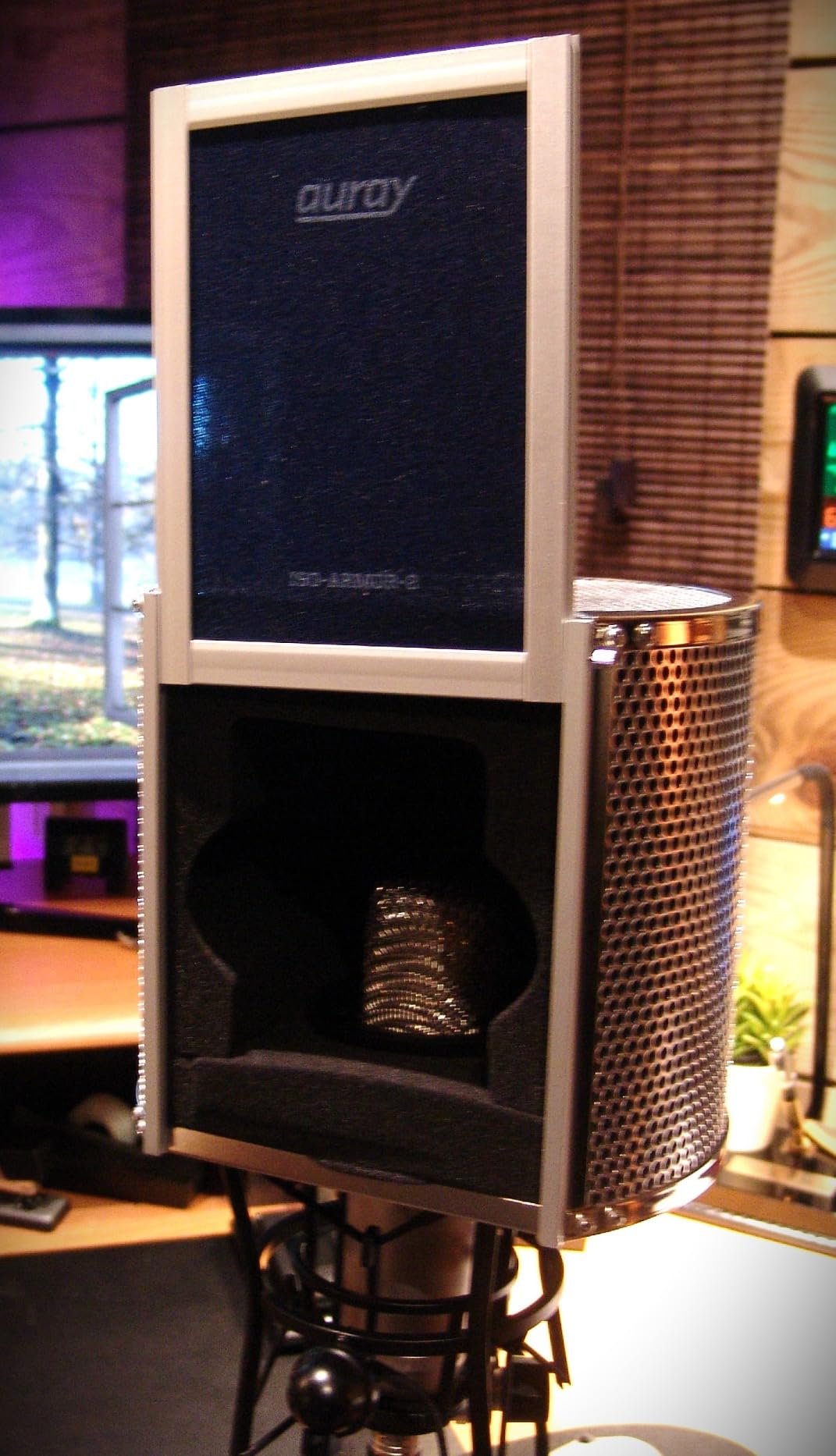 AURAY ISO-Armor-2 Microphone Isolation Chamber customer photo 2