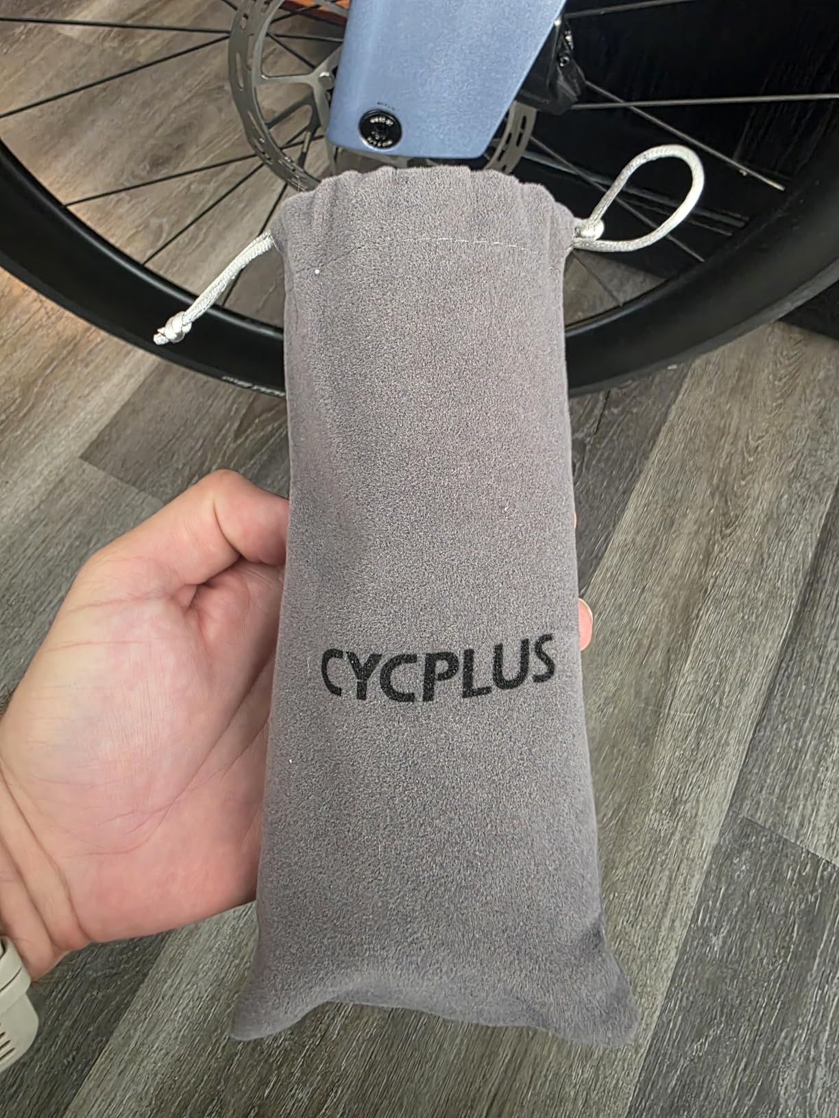 CYCPLUS Portable Electric Tire Inflator Bike Pump,150PSI Auto Off | Fast inflation, LED light, Built-in Hose, 2600mah Battery, Presta and Schrader Valve, for Car, Motorcycle, Bike and Ball customer photo 1