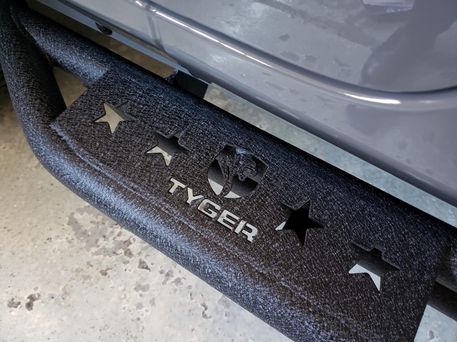 Tyger Auto Star Armor Compatible with 2018-2025 Jeep Wrangler JL 4-Door (Not Fit JK) | TG-JA2J2288B | Side Step Rails Nerf Bars Running Boards customer photo 2
