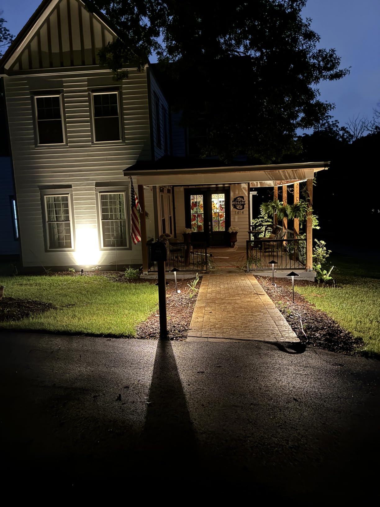 VOLT 12V Brass Bronze LED Landscape Lighting Kit (8 Spotlights, 4 Path Lights) with 150W Low Voltage Transformer for House, Yard, Outdoor Pathway, Walkway, Garden, Driveway or Patio customer photo 2