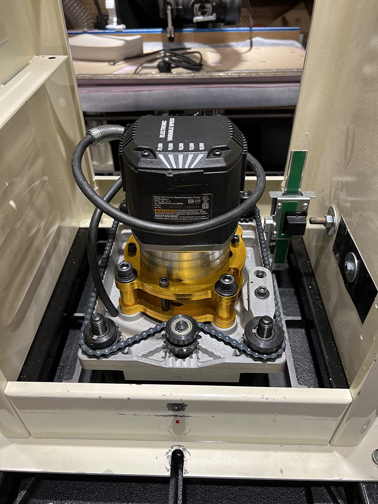 SawStop RT-LFT Four-Post Router Lift with Lock customer photo 2