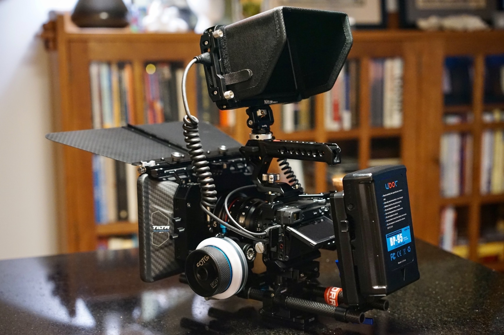 Tilta Matte Box for Studio Cinema Cameras, 3 Pcs 4x5.65 Filter Frame with 5 Lens Adapter Rings (134/114/110/95/80mm) Carbon Fiber Top Flag 5 Pcs Front Matte 15mm Rod Adapter MB-T12 customer photo 1