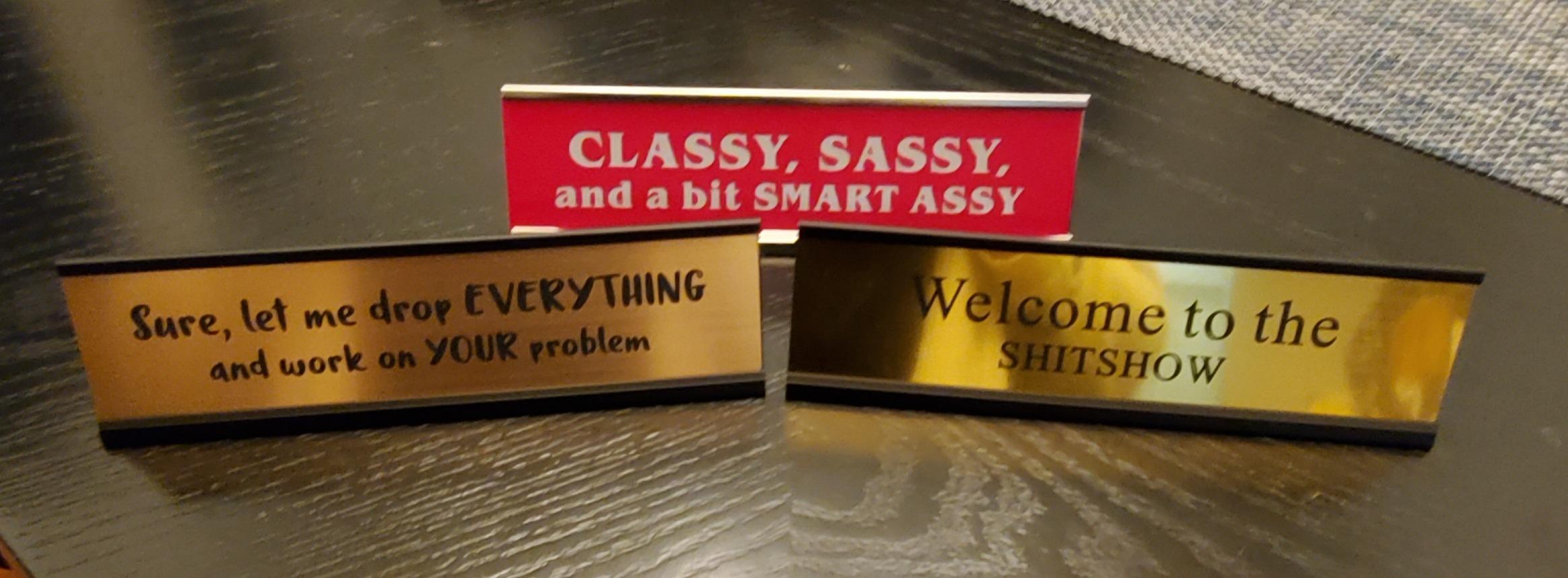 Icomecn Custom Engraved Name Plates with Aluminum Holder 2