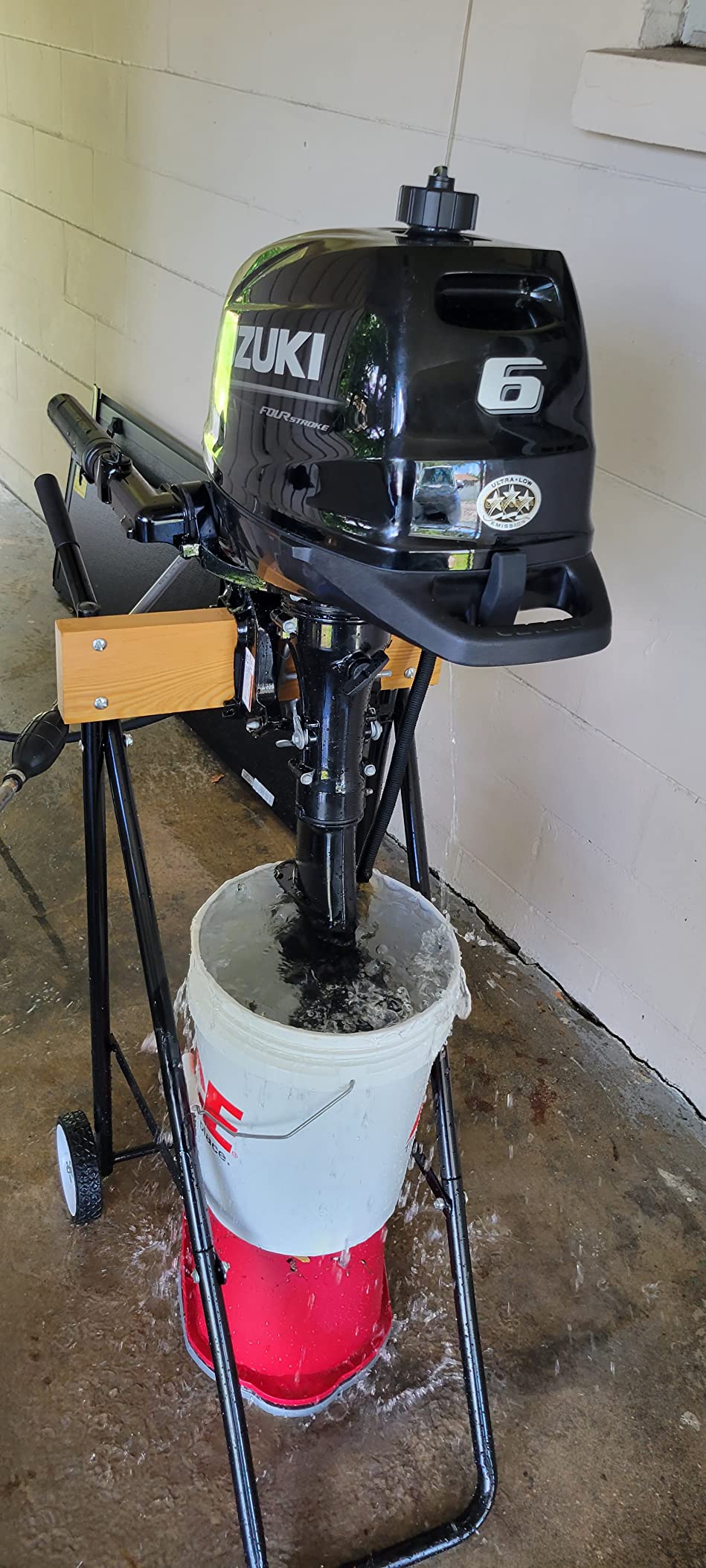 LEADALLWAY 220lb Outboard Boat Motor Stand Display Carrier Cart Dolly Storage for Maximum 30 HP Small to Medium Boat Engine customer photo 1