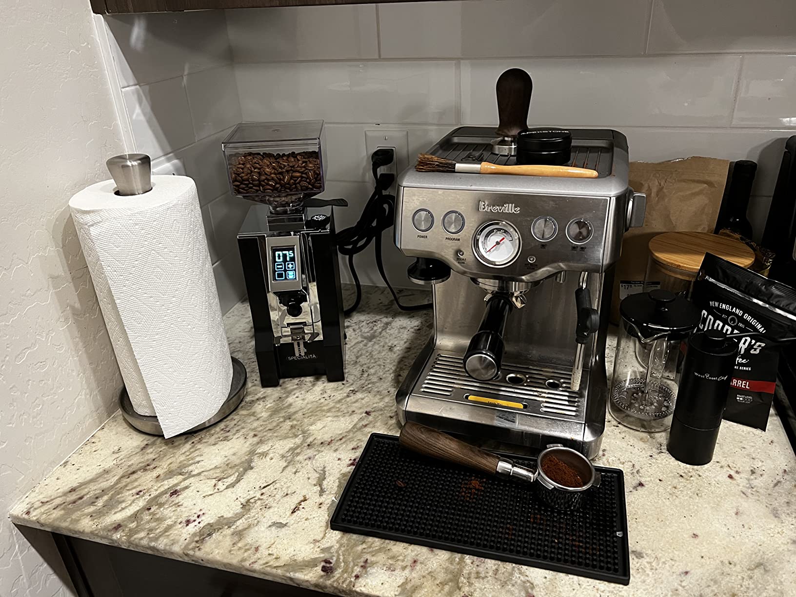 Eureka Mignon Specialita Espresso Grinder - Silent Technology, Stepless 55mm Burrs, Touchscreen customer photo 2