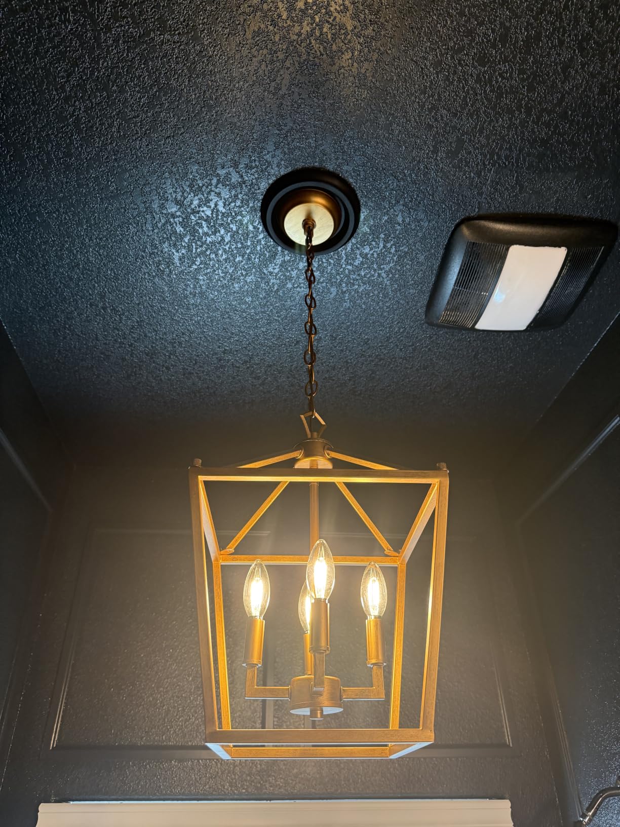 JONATHAN Y Pagoda 4-Light Pendant 12