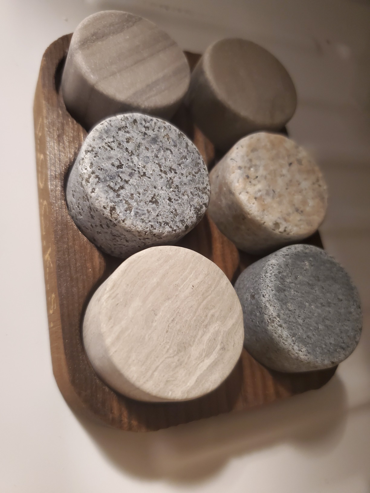 Whiskey Chilling Stones Gift Set - 6 Handcrafted Premium Granite Round Sipping Rocks - 2 Crystal Superior Glasses - Hardwood Presentation & Storage Tray - Elegant Gold Foil Gift Box by R.O.C.K.S. customer photo 2