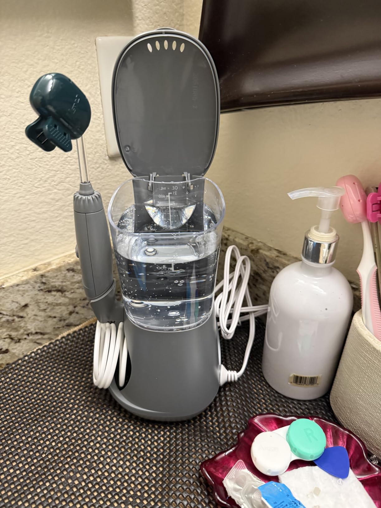 Waterpik Aquarius Countertop Water Flosser with 10 Settings, 7 Tips, Gray | For Daily Home Gum Health, Dental Braces, Implants, Teeth Cleaning, Multiple Users, ADA Accepted WP-667 Packaging May Vary customer photo 1