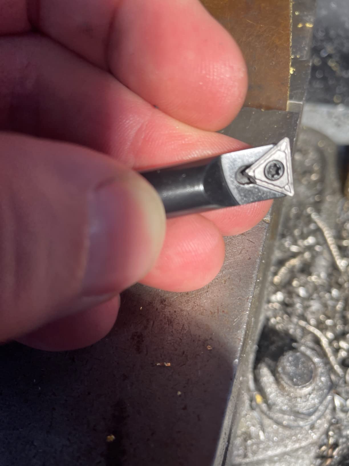 HHIP 1001-0205 Indexable Tool Set with 3 Boring Head, R8 Shank and 8 Boring Bars customer photo 1