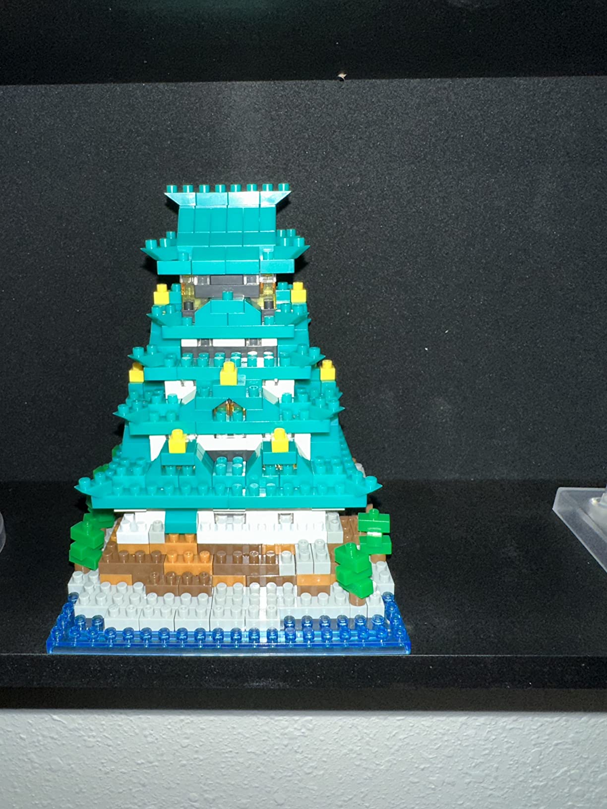 nanoblock - World Famous Buildings - Osaka Castle, Sight to See Series Building Kit customer photo 2